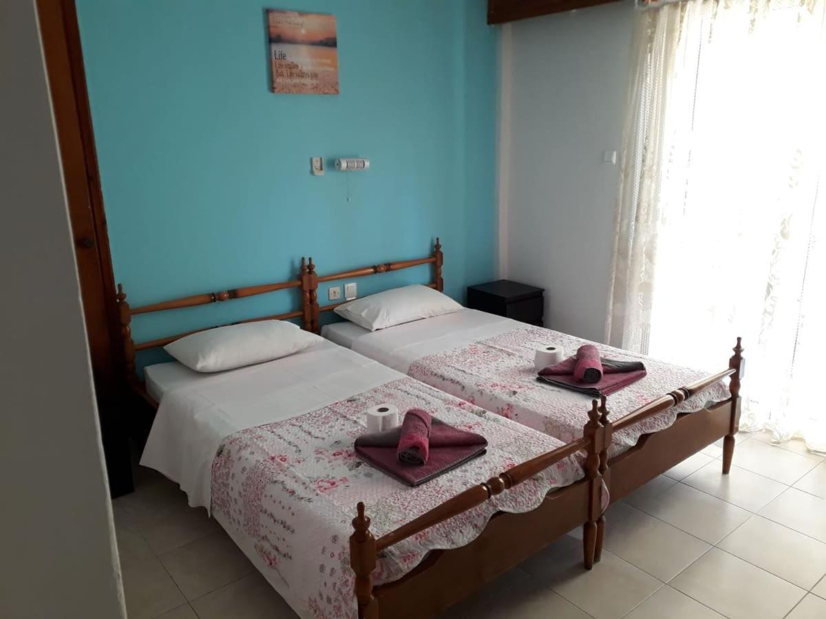Villa Sia Dassia  Buitenkant foto